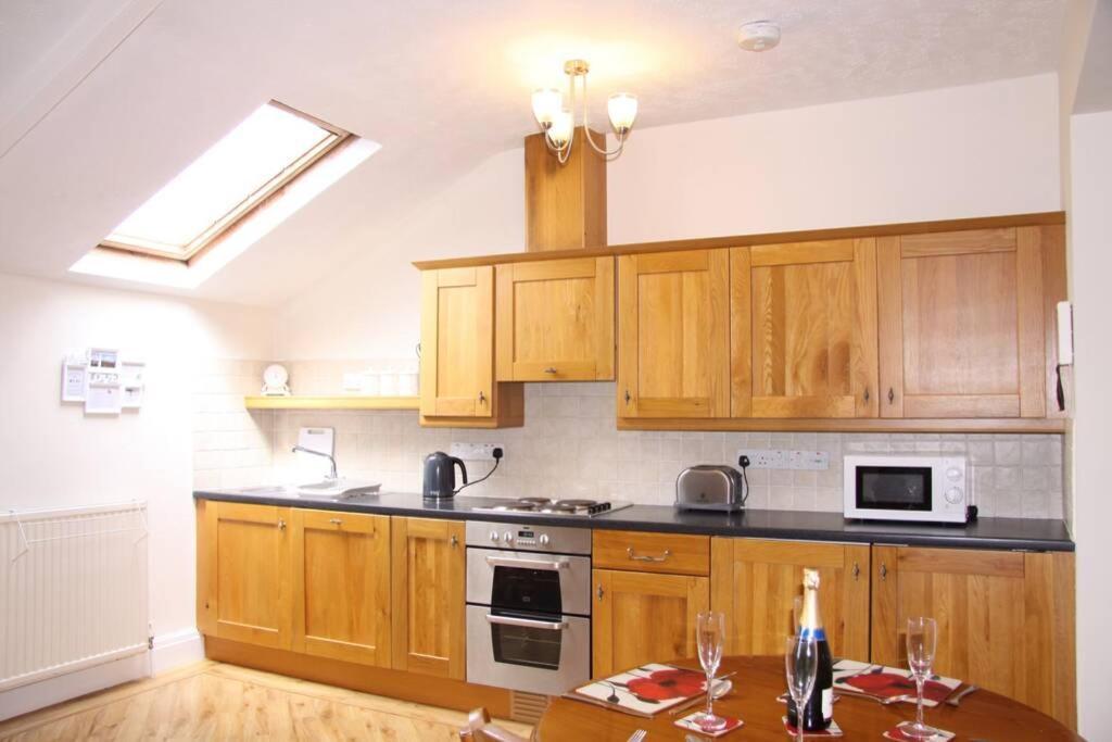 Swirl How, Winter Deal Offered On 3 Nights Or More Nov-Mar Уиндермер Екстериор снимка